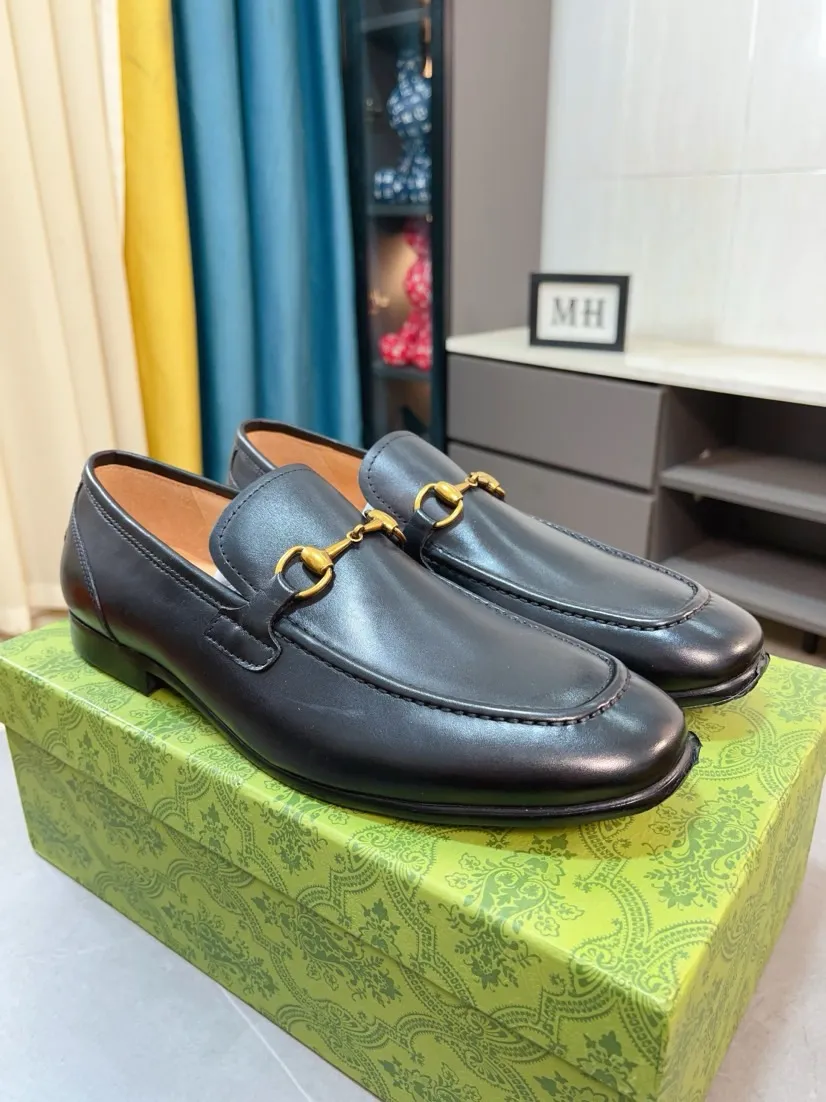 Men's shoes 💰500🌹🌹【GUCCI】The most popular classic Gucci leather shoes. Synchronized with the official website, the upper is made of Italian first-layer cowhide ➕cowhide lining, with unique brand and unique craftsmanship. Highlighting the hot style of the new year. Stop hesitating, stop wandering, get it now. Number: 38--44